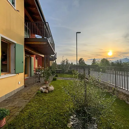 A Schiera Con Vista Villa