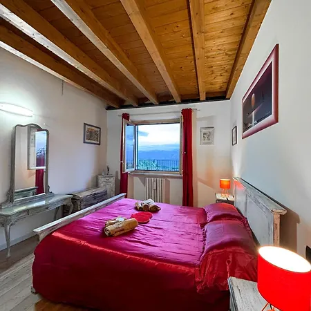 Villa A Schiera Con Vista