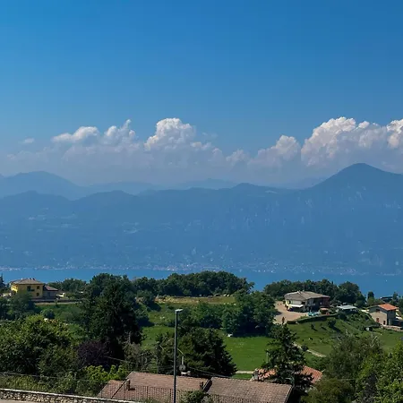 A Schiera Con Vista *