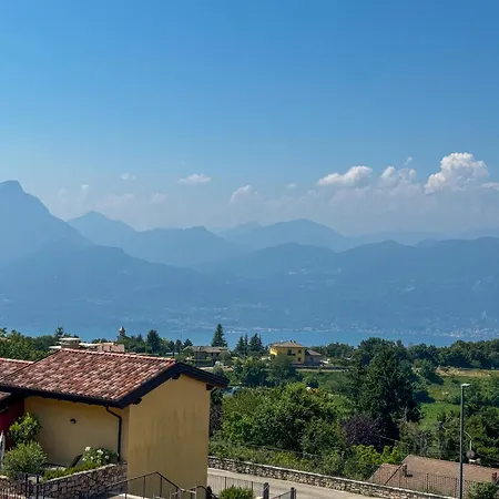A Schiera Con Vista *