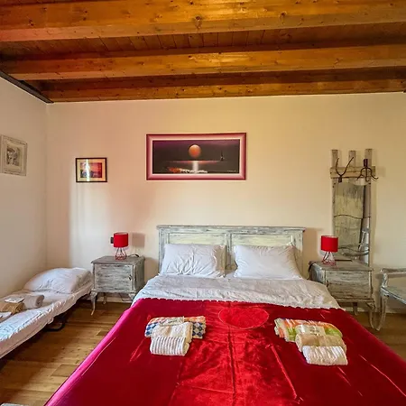 A Schiera Con Vista Villa