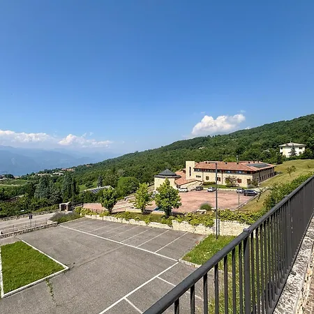 Villa A Schiera Con Vista
